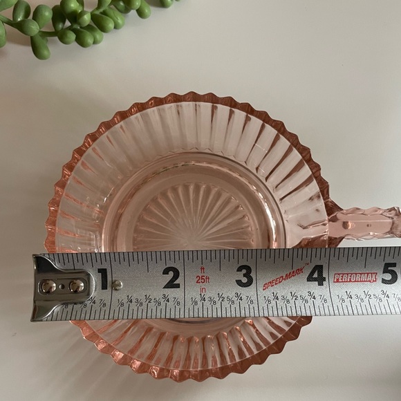 Pink Depression Teacup Set - Picture 11 of 13